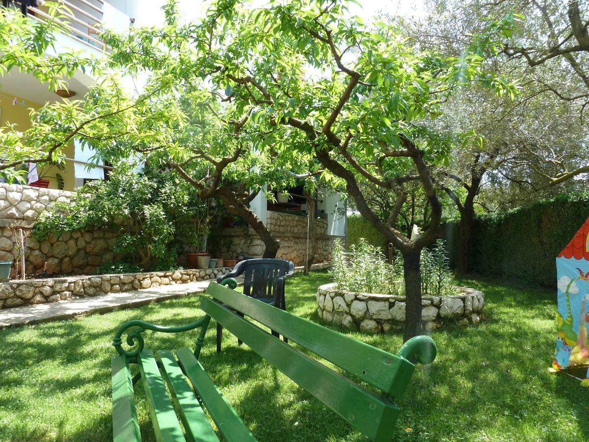 Apartment Mrkic Biograd Na Moru Exterior photo