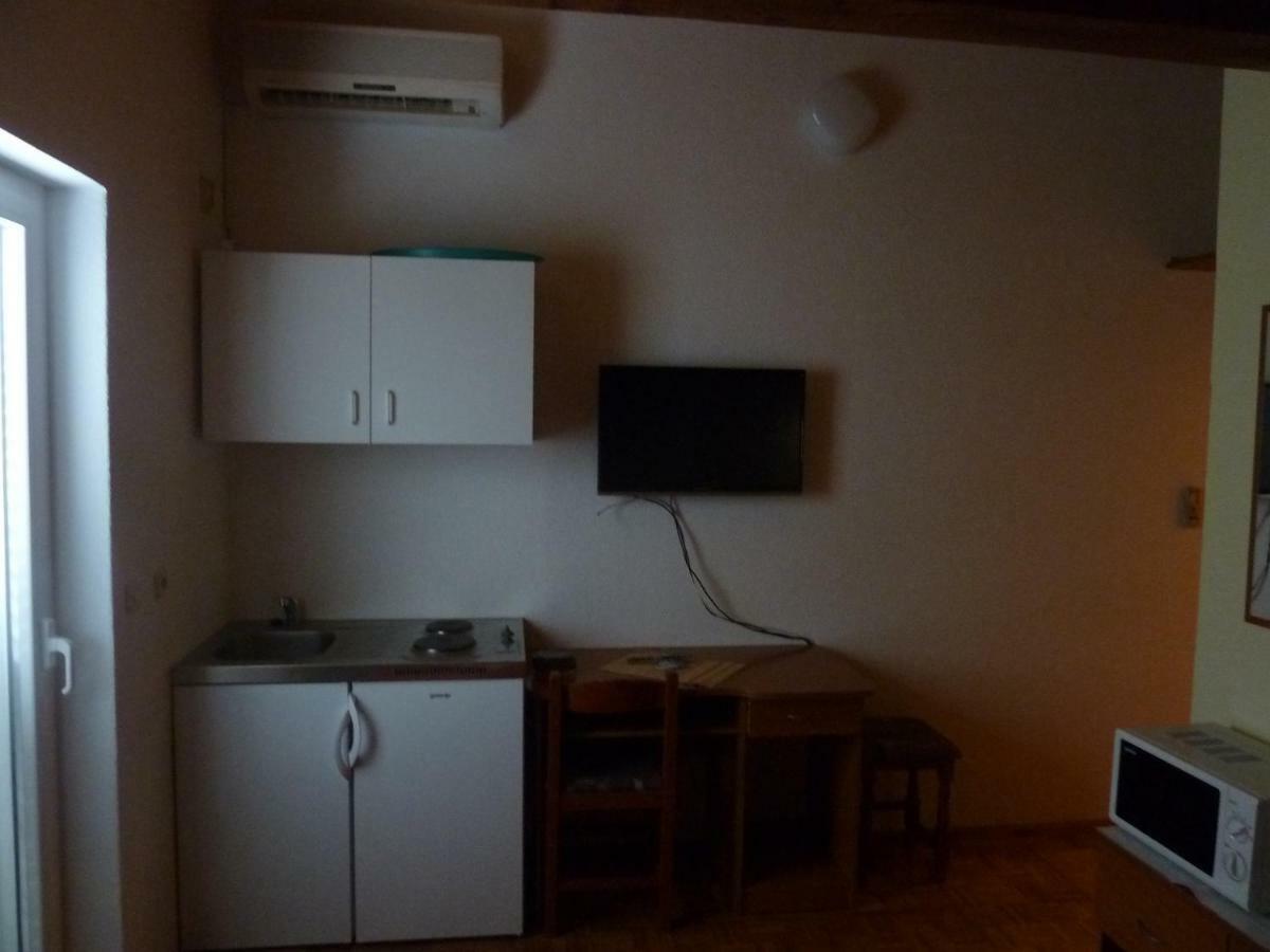 Apartment Mrkic Biograd Na Moru Exterior photo